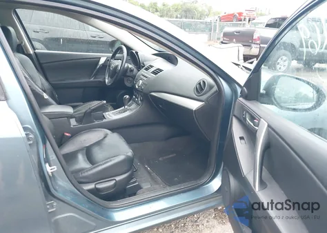 2010 Mazda Mazda3 S Grand Touring из США, поврежденный, VIN JM1BL1S53A1267532